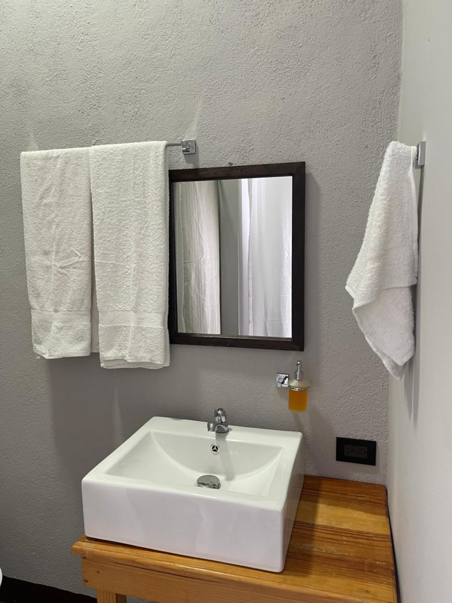 Habitacion Privada Lamat I San Pedro La Laguna Exterior foto